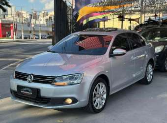 Volkswagen Jetta Comfortline 2.0 T.Flex 8V 4p Tipt.  - Prata - 2013/2014