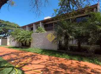 Sobrado à venda, 3 quartos, 2 suítes, 4 vagas, Jardim La Salle - Toledo/PR