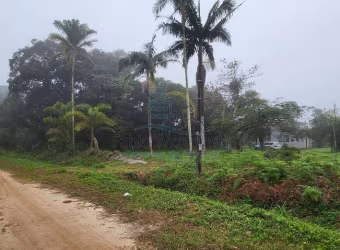 Vendo Terreno com casa de madeira Praia do Erwino
