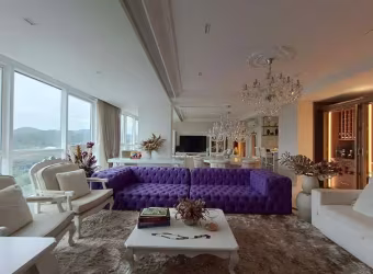 LOCAÇÃO ANUAL - APARTAMENTO FINAMENTE MOBILIADO E DECORADO - 4 SUÍTES - 3 VAGAS - ÁREA DE LAZER COMPLETA