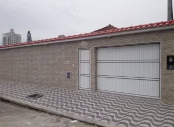 Casa à Venda em Balneário Flórida, Praia Grande - SP