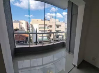 Apartamento à venda em Uberlândia-MG, bairro Patrimônio: 2 quartos, 1 suíte, 2 salas, 2 banheiros, 2 vagas de garagem, 92m². Venha conferir!