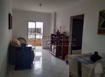 Apartamento com 02 dormitórios, á 300 metros da praia, no Bairro Tupi!!!