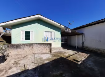 Casa com 3 quartos à venda na Rua Aníbal Dias Paiva, 255, Jardim Araçá, Paranaguá