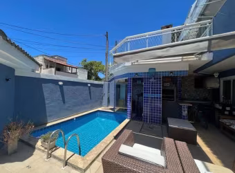 Casa Duplex em Condomínio - 230 m² com 3 quartos - Condomínio Residencial Versace - Vargem Grande