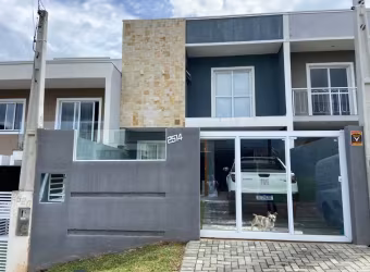 Ótimo sobrado triplex de alto padrão com porteira fechada no Jardim Dona Rosa, Iguaçu.