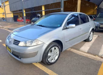 Renault Megane 2008 1.6 dynamique 16v flex 4p manual