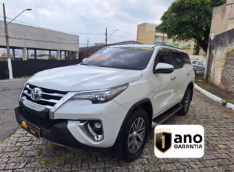 Hilux Sw Srx 2,8 4x4 turbo diesel 7 lugares 2019