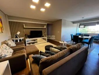 Apartamento à Venda no Edifício Solar Primavera, localizado no centro da cidade