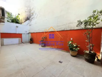 Apartamento Garden, 2 quartos, 2 banheiros, cozinha, dependências completas, 1 vaga de garagem à ve
