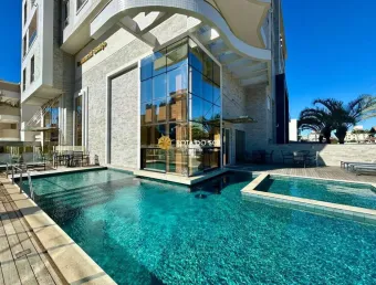 Badejo residencial cobertura 2 suítes à venda praia mariscal bombinhas sc