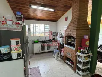 Casa com amplo terreno no jaraguá - 2 dorms e espaço gourmet
