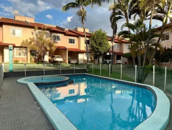 Lindo sobrado 3 quartos, 2 vagas, 115 m² em Cond. Fechado no Pq. Amazonia com muito lazer e segurança