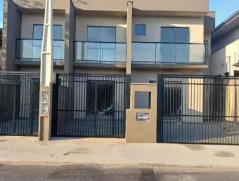 Casa com 3 quartos à venda na Rua São Miguel, 358, Boa Vista, Joinville