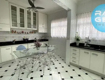 Casa com 3 quartos à venda na Rua Carlos Gomes, 256, Marapé, Santos