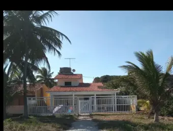 Casa beira mar  pé na areia,em itamaracá para alugar