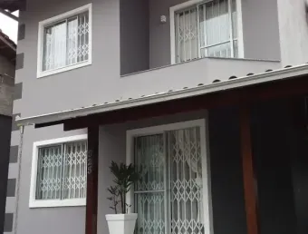Lindo sobrado à venda no paranaguamirim - joinville sc
