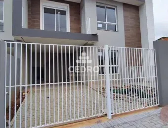 Sobrado com 3 quartos, sendo 1 suíte, no Jardim Carvalho