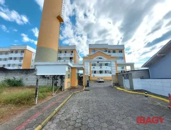 Excelente apartamento 2 dormitório(s) em morro da bina - biguaçu