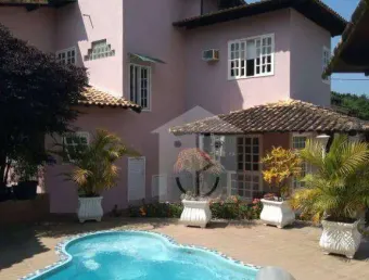 Casa com 4 dormitórios à venda, 219 m² por r$ 920.000,00 - centro - maricá/rj