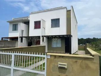 Casa para Venda em Florianópolis, São João Do Rio Vermelho, 2 dormitórios, 2 suítes, 2 banheiros, 1 vaga
