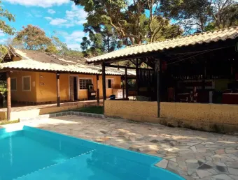 Aluga-se um sitio para eventos no condominio nosso rancho com portaria 24h em contagem/mg