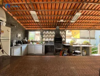 Casa com 4 dormitórios à venda, 330 m² por R$ 950.000,00 - João Pinheiro - Belo Horizonte/MG