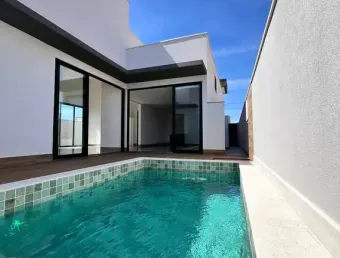 Casa em condomínio fechado com 3 quartos à venda em Laranjeiras, Uberlândia 