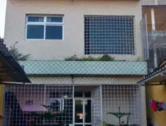 CASA AMARELA   CASA COM 3 QUARTOS SUÍTE GARAGEM P 4 CARROS R$ 380.000,00