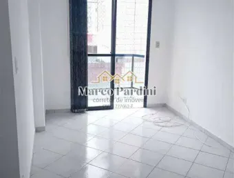 Apartamento 1 dormitorio,  ha 100 m praia, comercio proximo