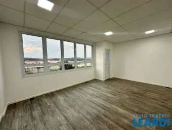 Sala comercial com 2 salas à venda na Rua Clóvis Soares, 200, Alvinópolis, Atibaia