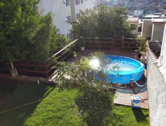 Encosta do Sol / JF - Excelente Casa 5/4 (1 Suíte) + Escritório - Quintal c Deck e Árvores Frutíferas