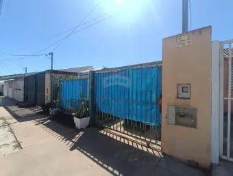 Casa com 2 quartos  -QN 25 Riacho Fundo 2   (Aceita Financiamento)