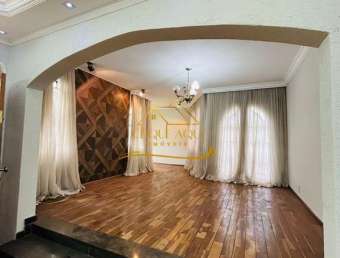Casa assobradada com edícula para locação no Jardim Nossa Senhora do Carmo, São Paulo/SP