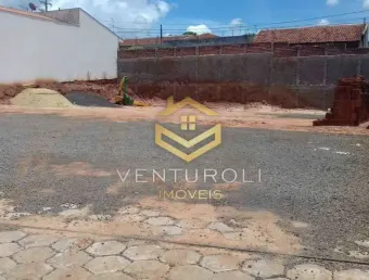 Terreno Comercial de 800m² à Venda na Vila Falcão em Bauru - Local Estratégico