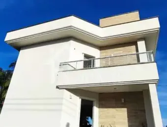 Casa com 4 quartos à venda no Iririú, Joinville 