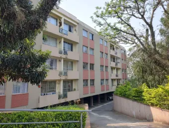 Vende apartamento 3 dormitórios sendo uma suíte novo mundo curitiba