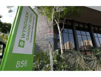 Flat  Hotel Wyndham Garden por R$ 285.000 com 24 m² , 1suíte e 1 vaga no Bairro Jardim Botânico em Ribeirão Preto