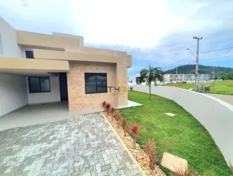 Casa com 3 quartos à venda na Rua Maria Antonia Duarte de Souza, 86, Sertão do Maruim, São José