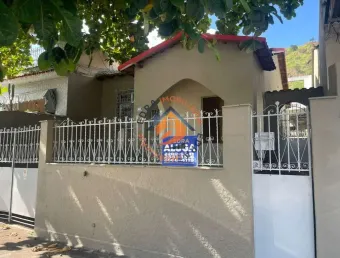 Casa com 2 quartos para alugar na Rua Alecrim, 805, Vila Kosmos, Rio de Janeiro