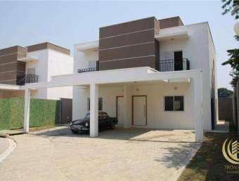 Sobrado com 3 dormitórios à venda, 121 m² por R$ 580.000,00 - Vila Areao - Taubaté/SP