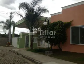 Sobrado em condomínio de 3 dormitórios com suíte e vaga de garagem pertinho do centro de sjcampos