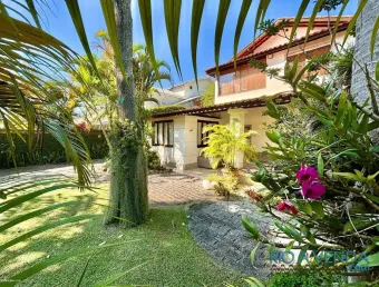 Casa com terreno grande à venda no rio mar - barra da tijuca