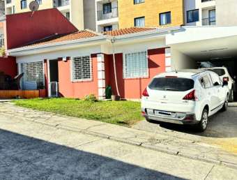 Casa em condomínio fechado com 3 quartos à venda na Rua Romeu Pires, 752, Jardim Amélia, Pinhais