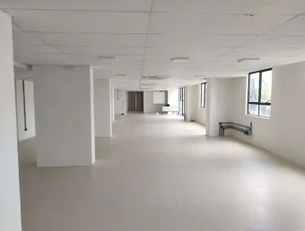 Prédio para alugar na Anita Garibaldi, --, Federação, Salvador