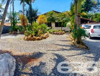 Casa com 3 quartos à venda na Rua dos Mecânicos, 523, Paranaguamirim, Joinville