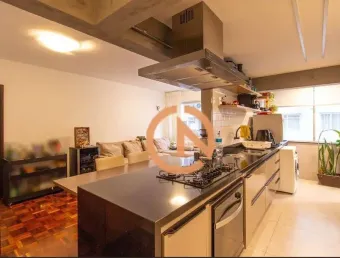 Apartamento reformado com dois quartos na vila nova conceição