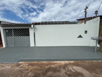 Casa com 5 quartos à venda na Rua Mutum, Morumbi, Uberlândia
