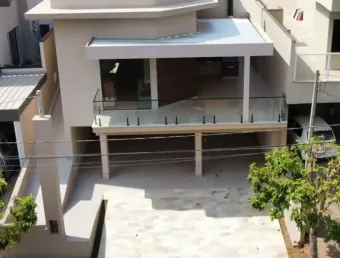 Casa em condomínio dentro da cidade à venda com 3 suítes