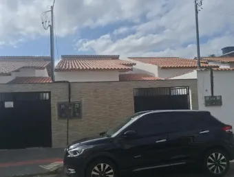 Casa em Vista da Serra Novinha, 100 m2 garagem, quintal com churrasqueira